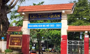 Học xong lớp 9 nhưng chỉ có học bạ lớp 6: Hệ lụy vì hiệu trưởng chỉ đạo sai quy chế