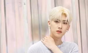 Ricky (ZEROBASEONE) bị quản lý mắng mỏ vì tự ý livestream với fan?