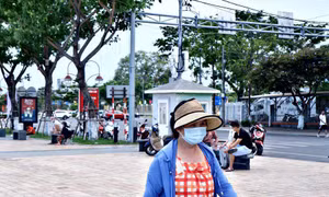 Đà Nẵng những ngày đầu thực hiện lệnh cấm tụ tập quá 5 người tại nơi công cộng