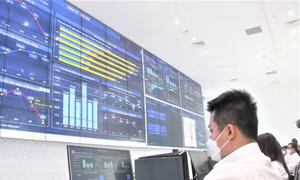 Bình Dương sẽ không nhận hồ sơ giấy và tiền mặt khi giải quyết thủ tục hành chính.