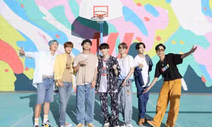 Giấc mơ toàn cầu hóa âm nhạc của BTS và K-Pop tại Grammys có thành hiện thực?