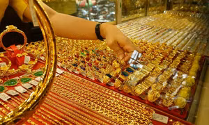 Giá vàng 8 tháng đầu năm tăng 6,5% 