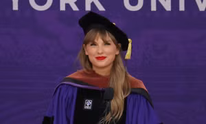 Các "học bá" thường nghe nhạc Taylor Swift khi ôn bài, bạn biết phải làm gì rồi đấy