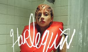 Album Harlequin: Lady Gaga chiêu đãi người nghe bữa tiệc Jazz Pop đầy màu sắc 