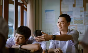 Not Friends: Hãy trân trọng nhau khi còn có thể, vì đôi khi ta không có cơ hội thứ hai