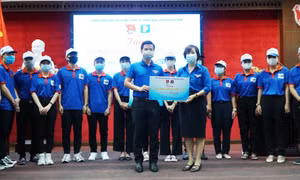 Tiếp nhận hỗ trợ chương trình "Tiếp sức mùa thi" 2021 do Tỉnh Đoàn TT-Huế phát động