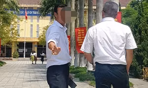 Nam giáo viên lên mạng xã hội ‘xin’ lãnh đạo Sở Giáo dục cho mở tiệc đầu năm học