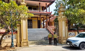 Kiểm lâm Huế tới hơn 70 chùa tuyên truyền không mua bán chim hoang dã dùng phóng sinh