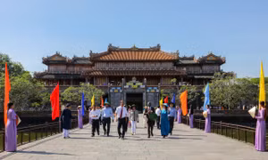 Giám đốc Trung tâm Di sản Thế giới UNESCO thăm Quần thể di tích Cố đô Huế