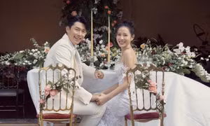 Son Ye Jin đăng ảnh kỷ niệm 1 năm ngày cưới, netizen "ai dám đồn BinJin ly hôn"
