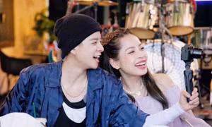 "Thuyền" Chi Pu - Amber ngày càng ngọt, cỡ này bảo sao fan không thể ngừng đẩy