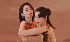 Chung kết Đạp Gió 2023: Chi Pu nhảy đôi với Lưu Nhã Sắt trong "Who's That Girl"?