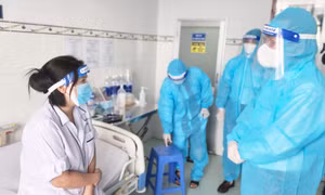 Việt Nam đã ghi nhận 5 ca bệnh đậu mùa khỉ, 2 trường hợp liên quan yếu tố nước ngoài, 3 trường hợp được phát hiện trong cộng đồng. Ảnh: Vân Sơn