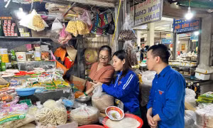 Tuổi trẻ Thanh Hóa thành lập các đội hình 'Bình dân học vụ số'