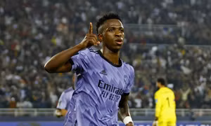 Real Madrid vùi dập đại diện châu Phi, thẳng tiến đến chức vô địch FIFA Club World Cup