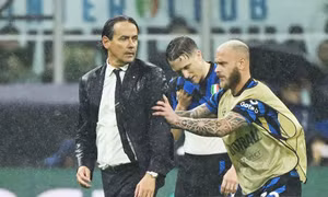 Cầu thủ Inter cứu HLV khỏi án phạt cấm chỉ đạo chung kết Champions League