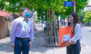 Hàng nghìn suất quà dành tặng sinh viên vượt qua dịch bệnh COVID-19