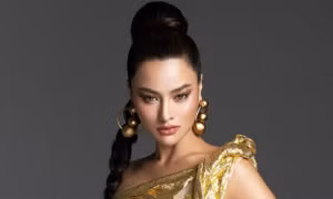 Trở lại sau 10 năm 'ở ẩn', Vũ Thu Phương gây 'choáng' với ngoại hình cực 'sốc'