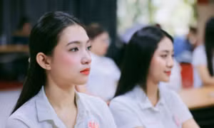 Lớp đào tạo về nghi thức mang đến nhiều cảm xúc cho thí sinh Hoa hậu Việt Nam