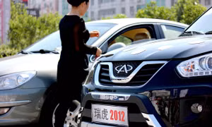 Vén màn chiêu trò ‘thổi phồng’ doanh số của ngành ô tô Trung Quốc