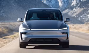 Dự án xe điện giá rẻ của Tesla gặp vấn đề