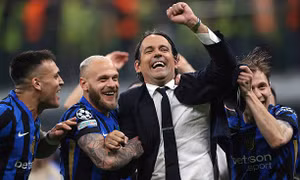 Thắng ngược Barca phút bù giờ, Inter vào chung kết Champions League