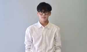 Nam sinh ‘Sinh viên 5 tốt’ ĐH Kinh tế TP. HCM với niềm đam mê đặc biệt với nghệ thuật