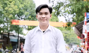 Vất vả mưu sinh, nam sinh khao khát quay lại giảng đường đại học