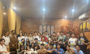 'Bút nhóm Đồng Xanh': Nơi khơi nguồn những cây bút trẻ 