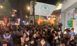 'Góc đèn dầu' Nhà văn hóa Thanh niên TP. HCM: Một góc bình yên giữa lòng thành phố