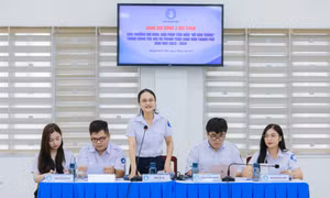 Sinh viên đưa giải pháp ‘Tăng cường tình nguyện gắn với biển đảo quê hương’