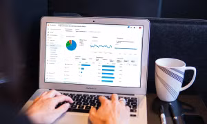 Giải mã nghề hot: Social Listening - “vệ thần” của doanh nghiệp và người tiêu dùng