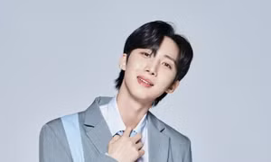 Hui PENTAGON bị chỉ trích vì dự lễ trao giải cùng lúc tham gia “Boys Planet 999”