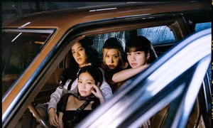 Giữa tin đồn tình cảm của Rosé, BLACKPINK 'vượt mặt' cả K-pop với thành tích mới này
