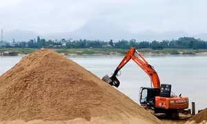 Đấu giá mỏ cát ở Quảng Nam: Khởi điểm 1,2 tỷ đồng, chốt 370 tỷ đồng 