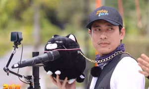 2 Ngày 1 Đêm: HIEUTHUHAI xây xẩm đến "rớt" luôn hình tượng, "phanh phui" sự thật về Kiều Minh Tuấn