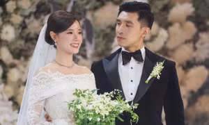 Xu hướng mới ở showbiz: Hẹn hò kín tiếng, cưới xong khoe nhiệt tình