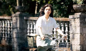 MV "Yêu thầm": Hoàng Yến Chibi, TDK và Tlinh khiến hội F.A "nghe câu nào thấm câu đó"