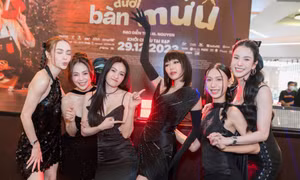 Dàn "Chị Đẹp" Lan Ngọc, Diệp Lâm Anh đến chúc mừng Diệu Nhi ra mắt phim