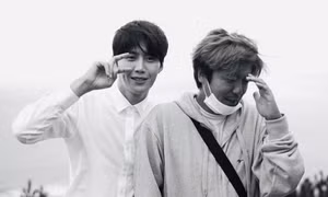 Chưa cần đến Dispatch, nhân viên của "Hometown Cha Cha Cha" đã chọn bênh vực Kim Seon Ho?