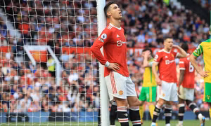 MU đối mặt với nỗi ô nhục trong đêm cuối tại Old Trafford