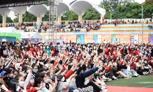 Rinh xế mới, laptop xịn khi tham gia Sóng Festival