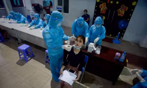 TPHCM: Đề xuất cho người nhiễm Omicron cách ly tại nhà