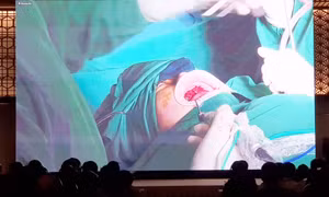 Một chuyên khoa y tế không có bệnh nhân phải ra nước ngoài điều trị