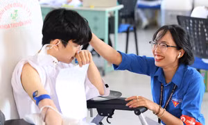 Ngày hội Chủ nhật Đỏ tại trường Nhân văn: Lan tỏa lòng tốt, tính thiện, lòng nhân ái, nhân văn 