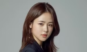 "Mỹ nhân đình đám của Thế giới hôn nhân" Shim Eun Woo bị cư dân mạng Hàn Quốc tố “hai mặt”