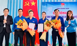 Công bố quyết định thành lập Đoàn TNCS Hồ Chí Minh huyện Quế Sơn, Quảng Nam sau sáp nhập