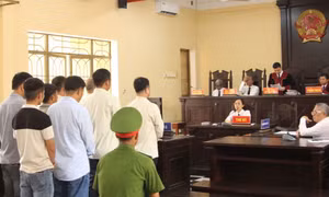 Hai lãnh đạo doanh nghiệp lãnh 17 năm tù vì mua bán 43 tấn thuốc nổ