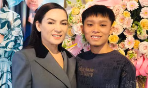 Hồ Văn Cường đã nhận đủ tiền từ ê-kíp ca sĩ Phi Nhung và rời công ty, các sao Việt nói gì?