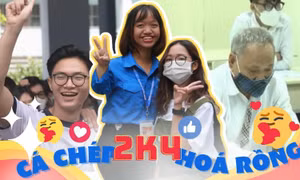 Thí sinh mang muỗng để "lấy vía", cụ ông 82 tuổi vẫn đi thi tốt nghiệp THPT